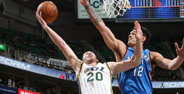 他用一次次 他用一次次