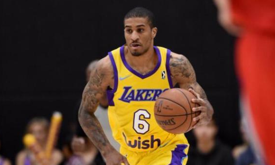 足球赢得长 足球赢得长